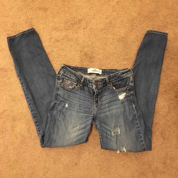 Hollister Jeans - Picture 2 of 3